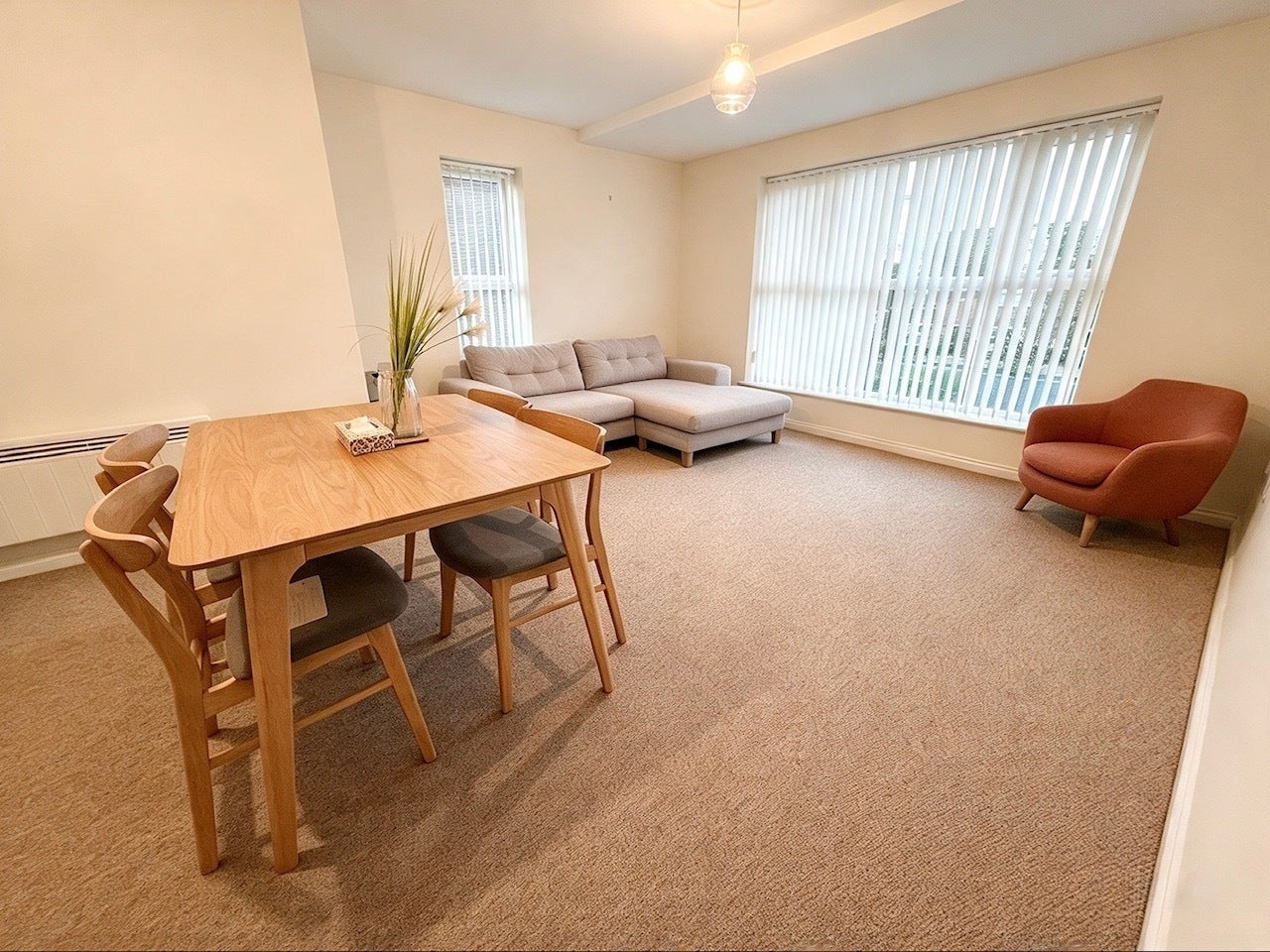 Flat Roundhaven in Durham
