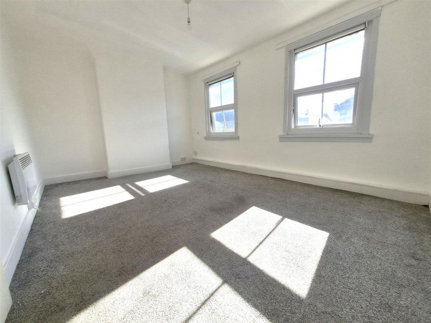 Flat Springfield Road in Greater London