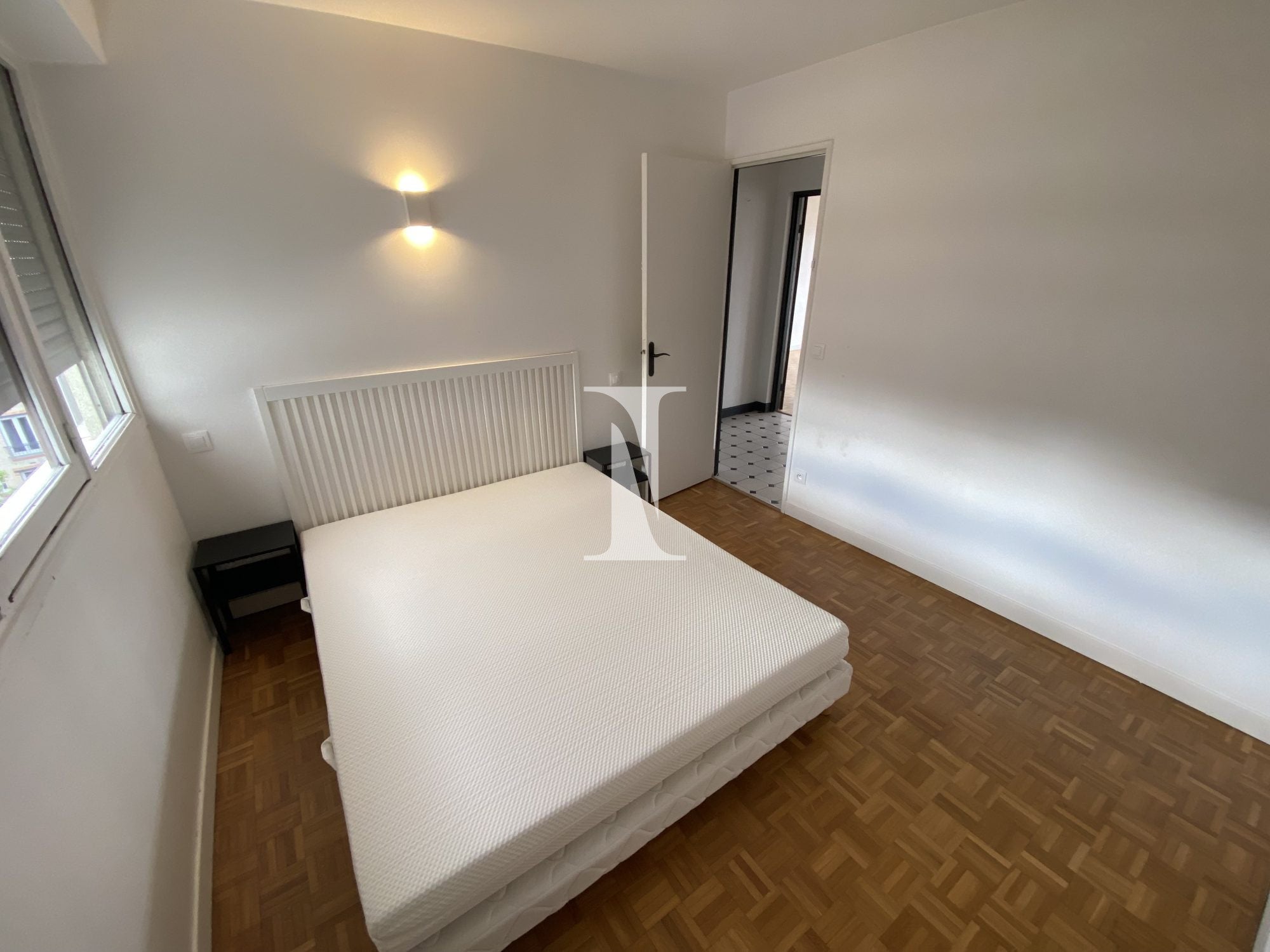 Flat Rue Vergniaud in Paris