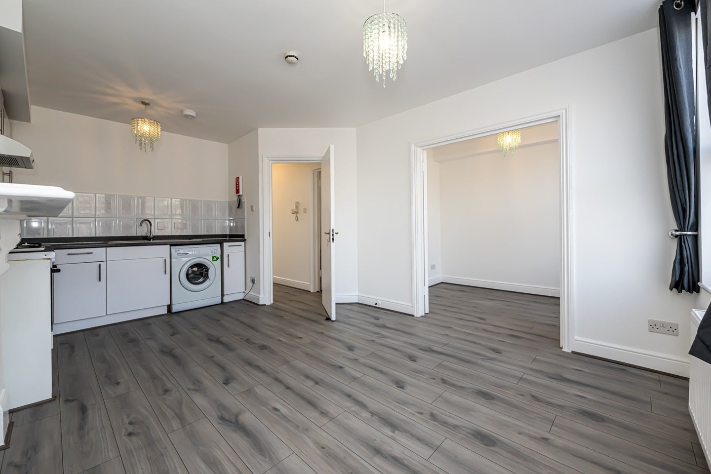 Flat Kilburn Lane in Greater London