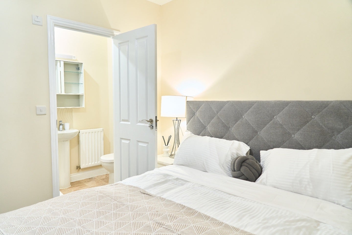Room Beechwood Road in Nuneaton and Bedworth