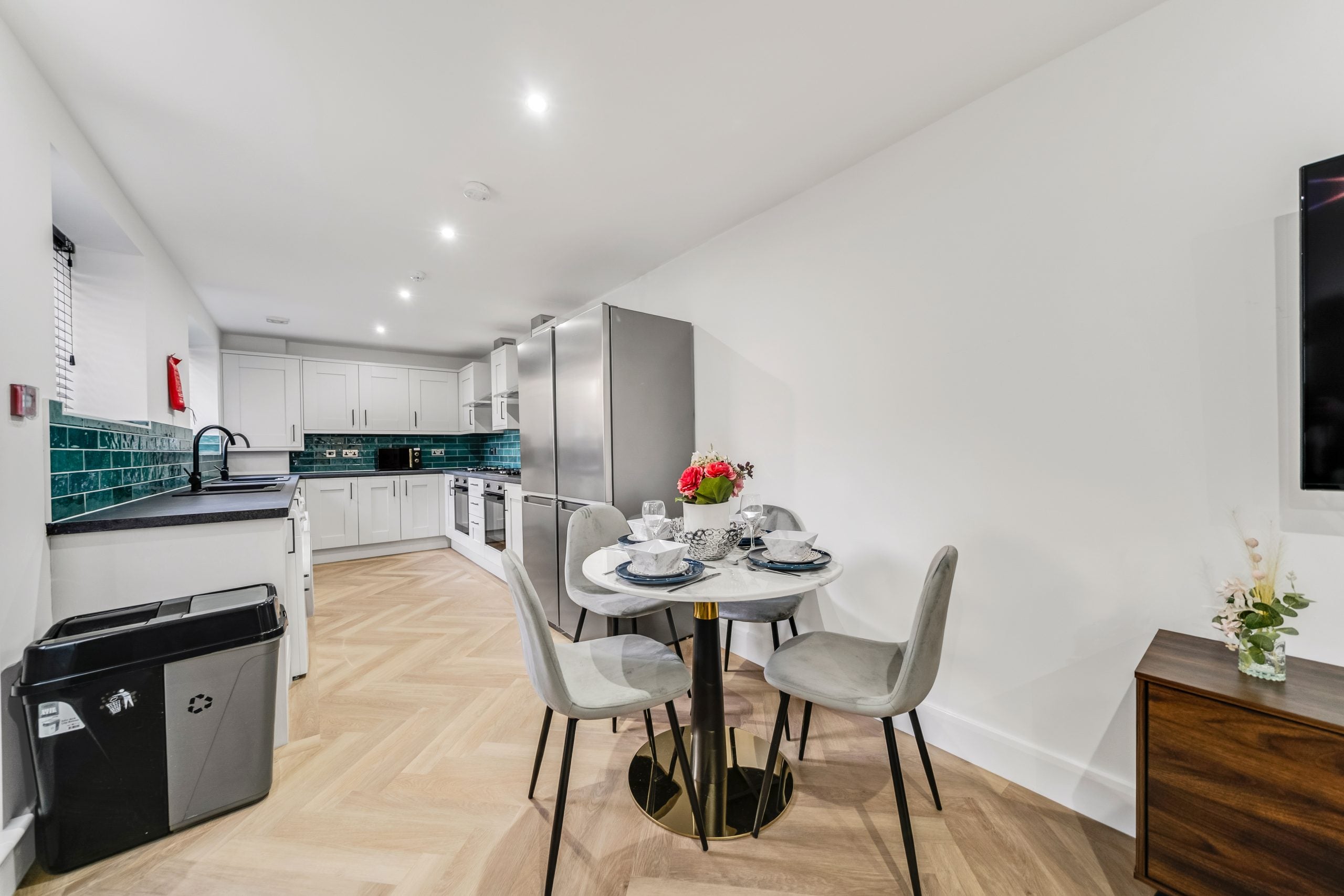 Room Leopold Road in Liverpool