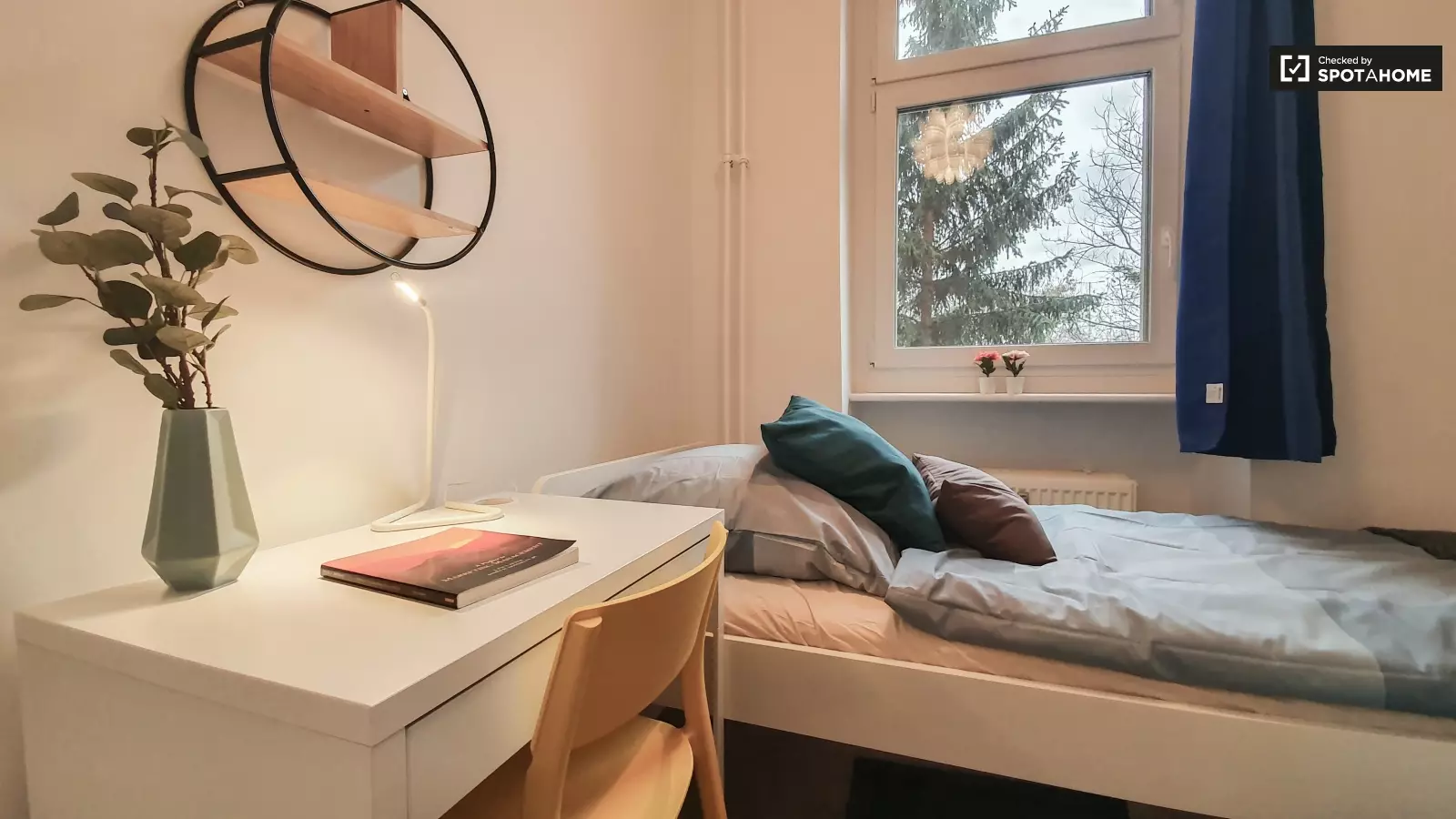 Wohnung Franz-Mehring-Platz in Berlin