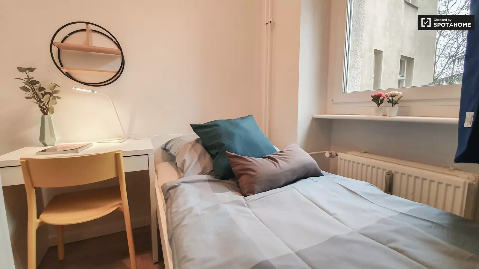 Wohnung Franz-Mehring-Platz in Berlin