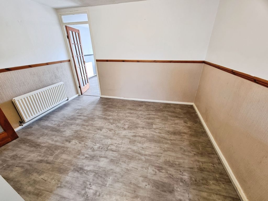 House Eshott Close in Newcastle upon Tyne