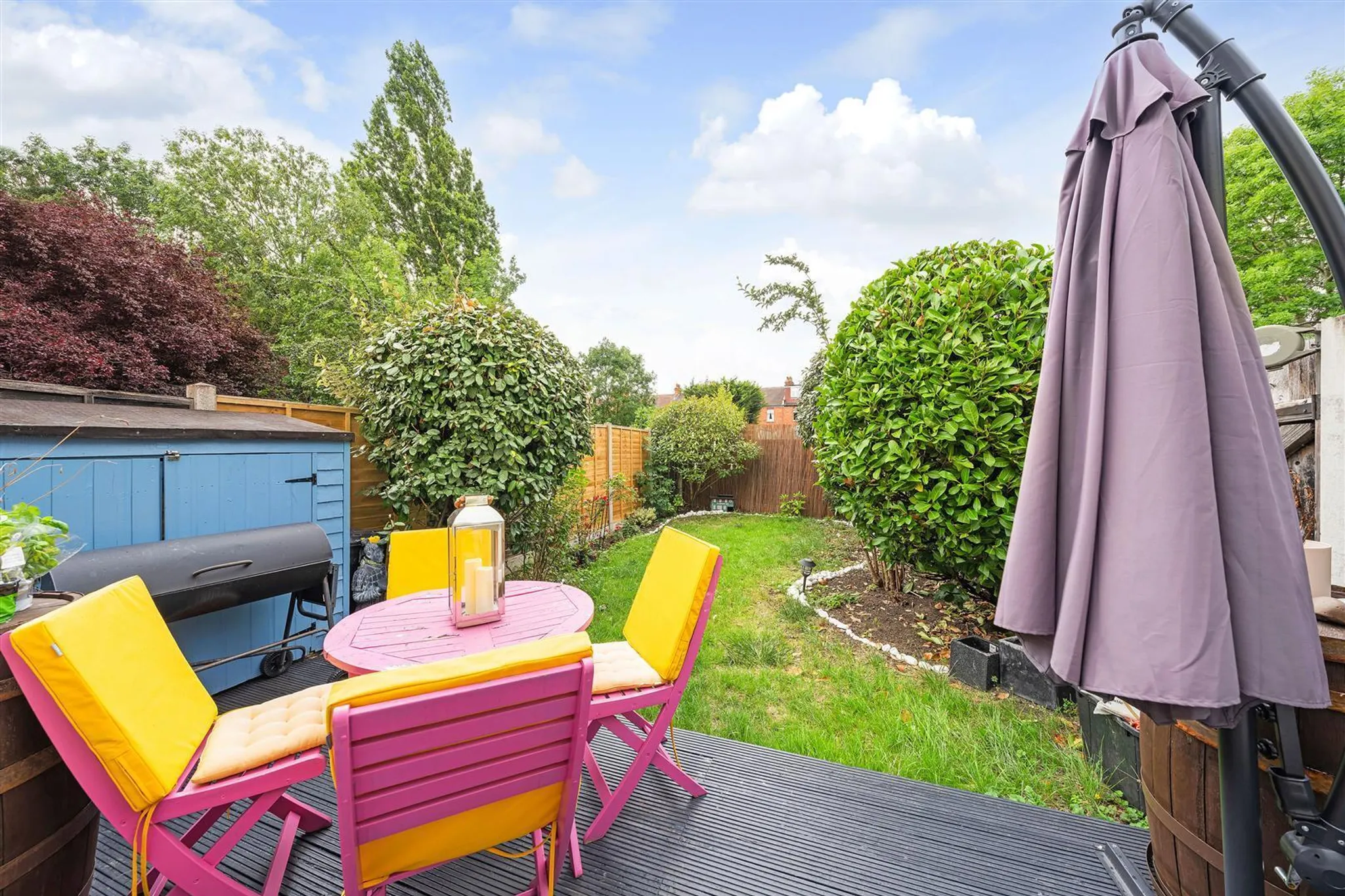 Flat Samos Road in Greater London