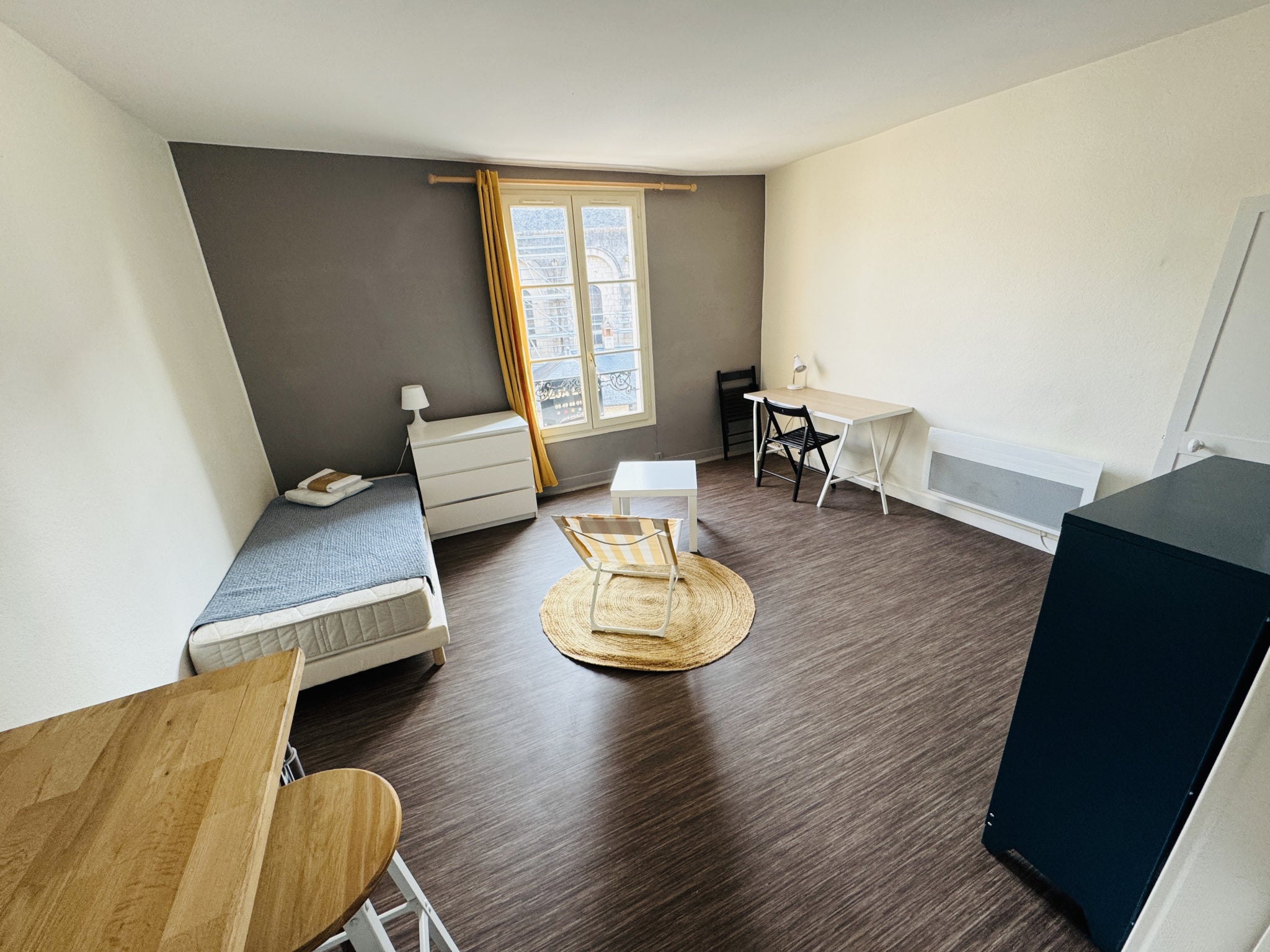 Room Place Charles de Gaulle in Poitiers