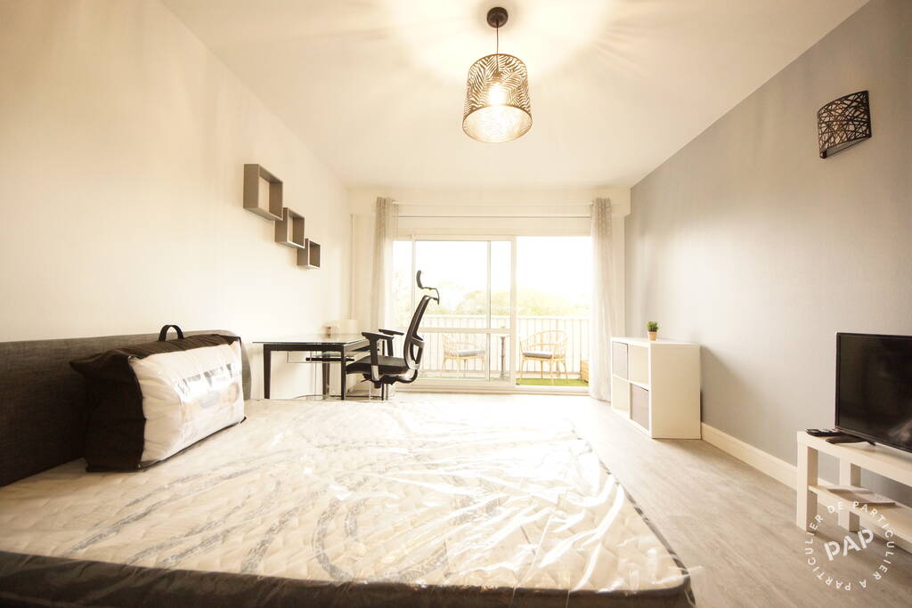 Room Rue Père André Jarlan in Évry