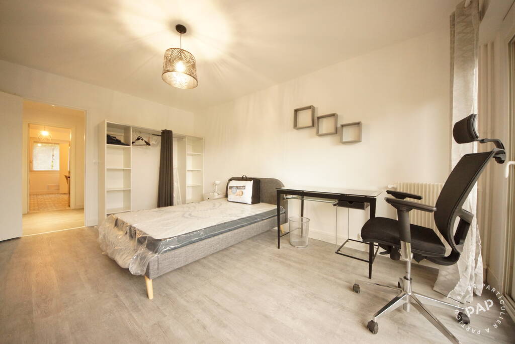 Room Rue Père André Jarlan in Évry