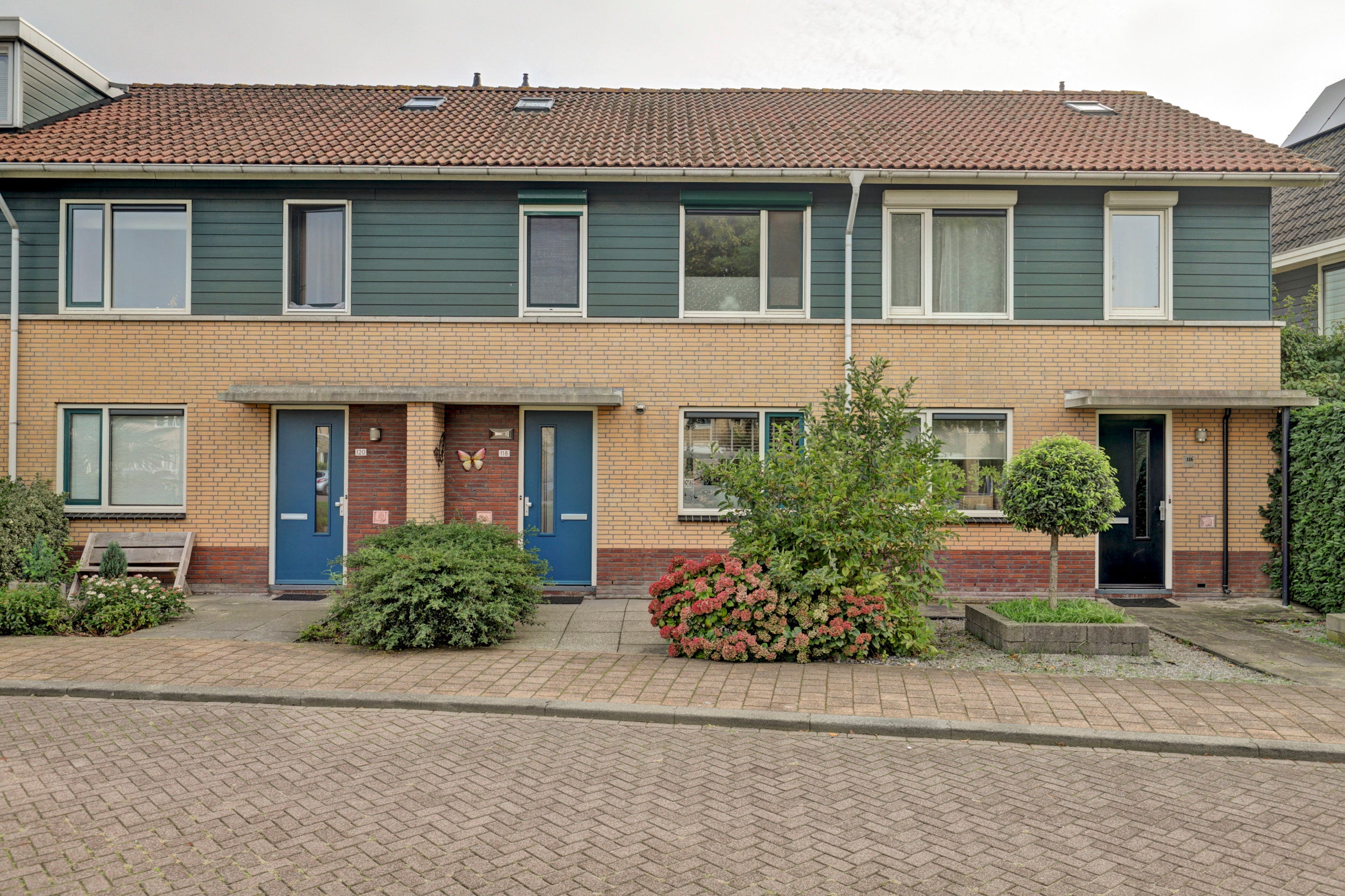 Huis Hooftlaantje 118 in Hendrik-Ido-Ambacht