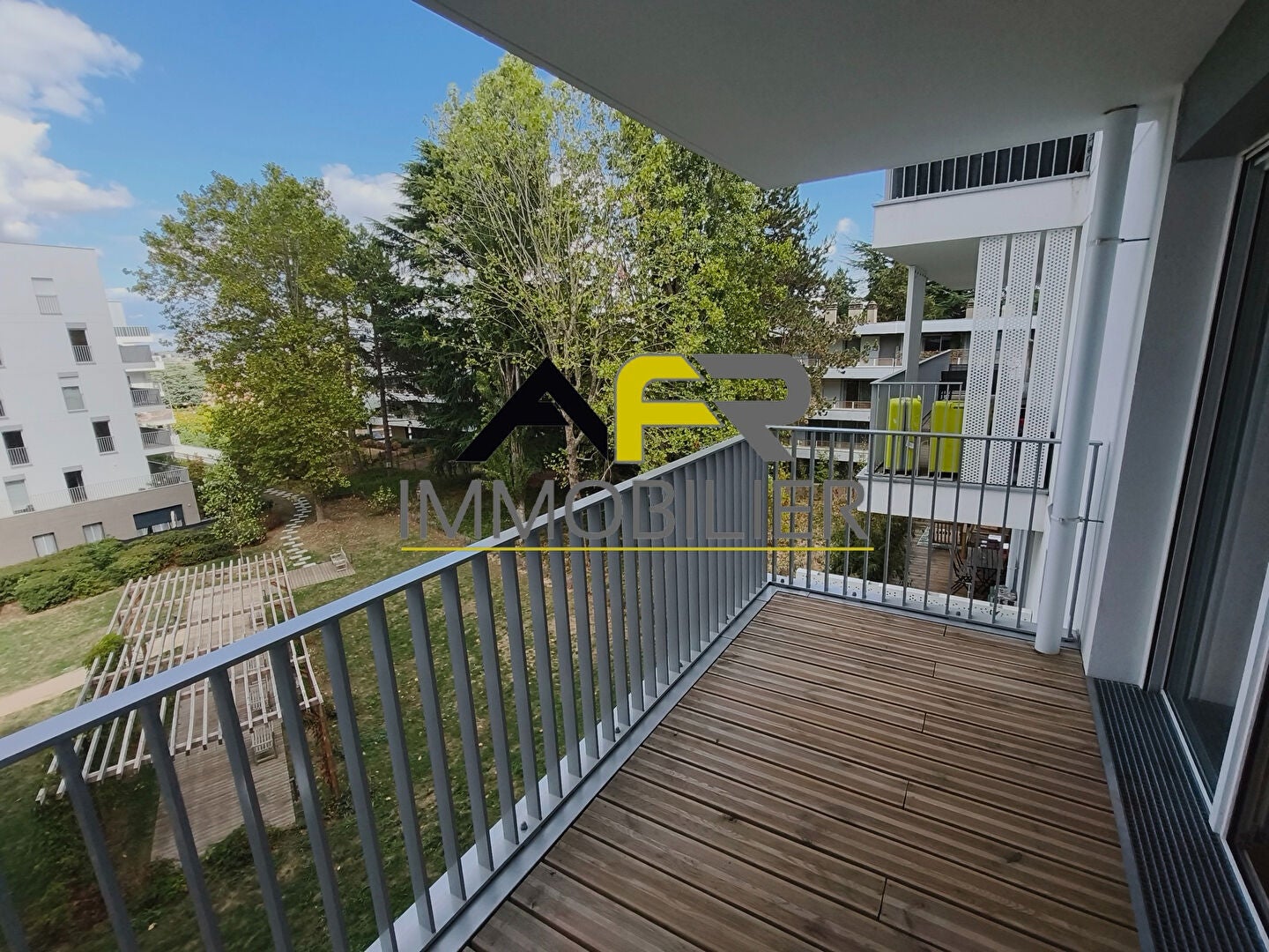 Flat Rue Lionel Terray in Rueil-Malmaison