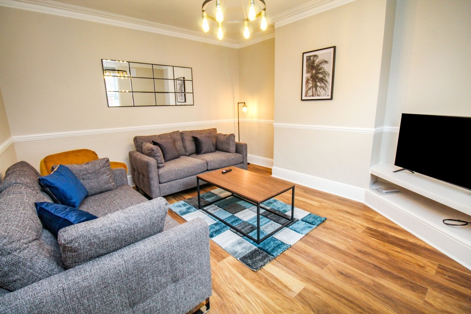 House Spring Grove View in Leeds