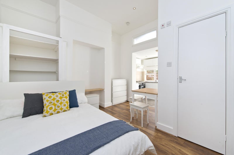 Flat Bloemfontein Road in Greater London
