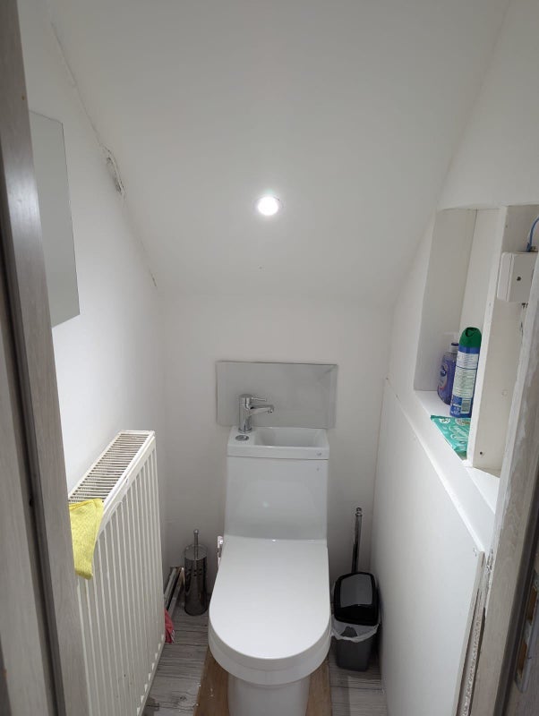 Room Palace Road in Greater London