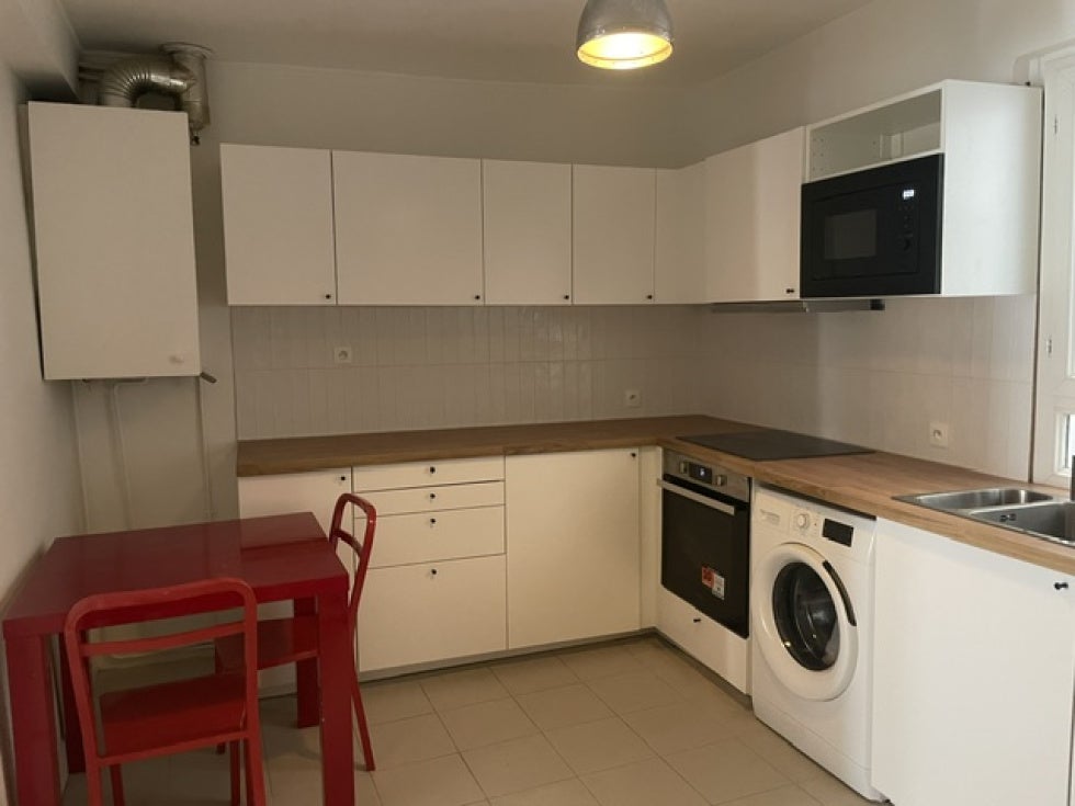 Flat Rue Beauregard in Paris