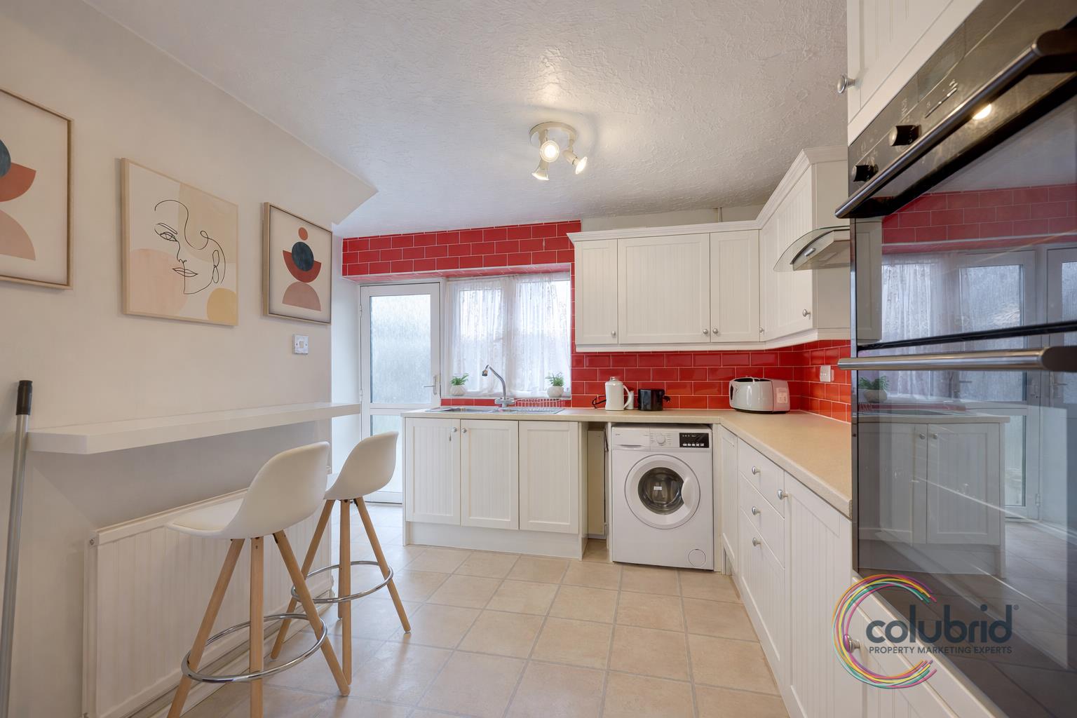 House Feering Drive in Basildon