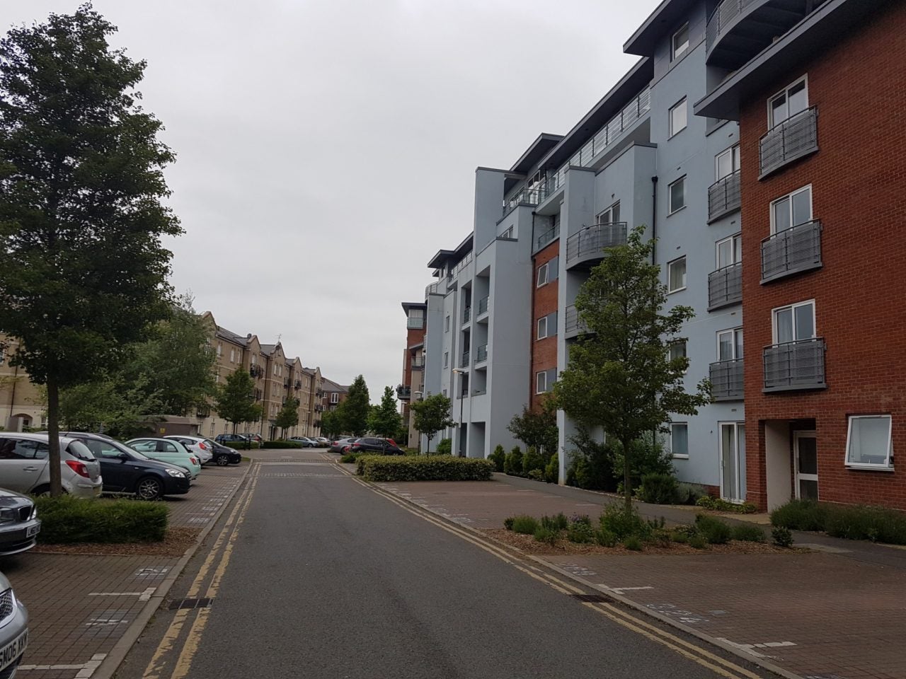 Flat Coxhill Way in Aylesbury