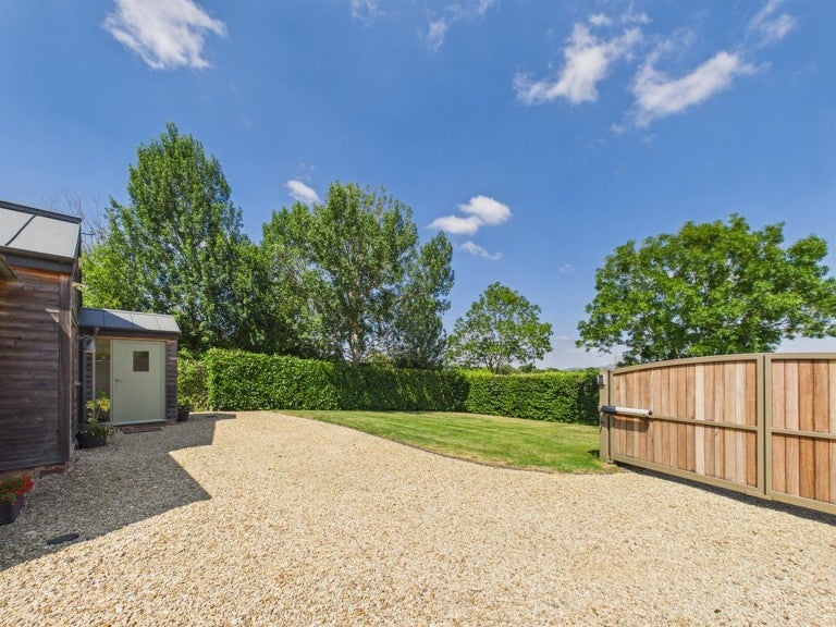 House Gretton Road in Tewkesbury