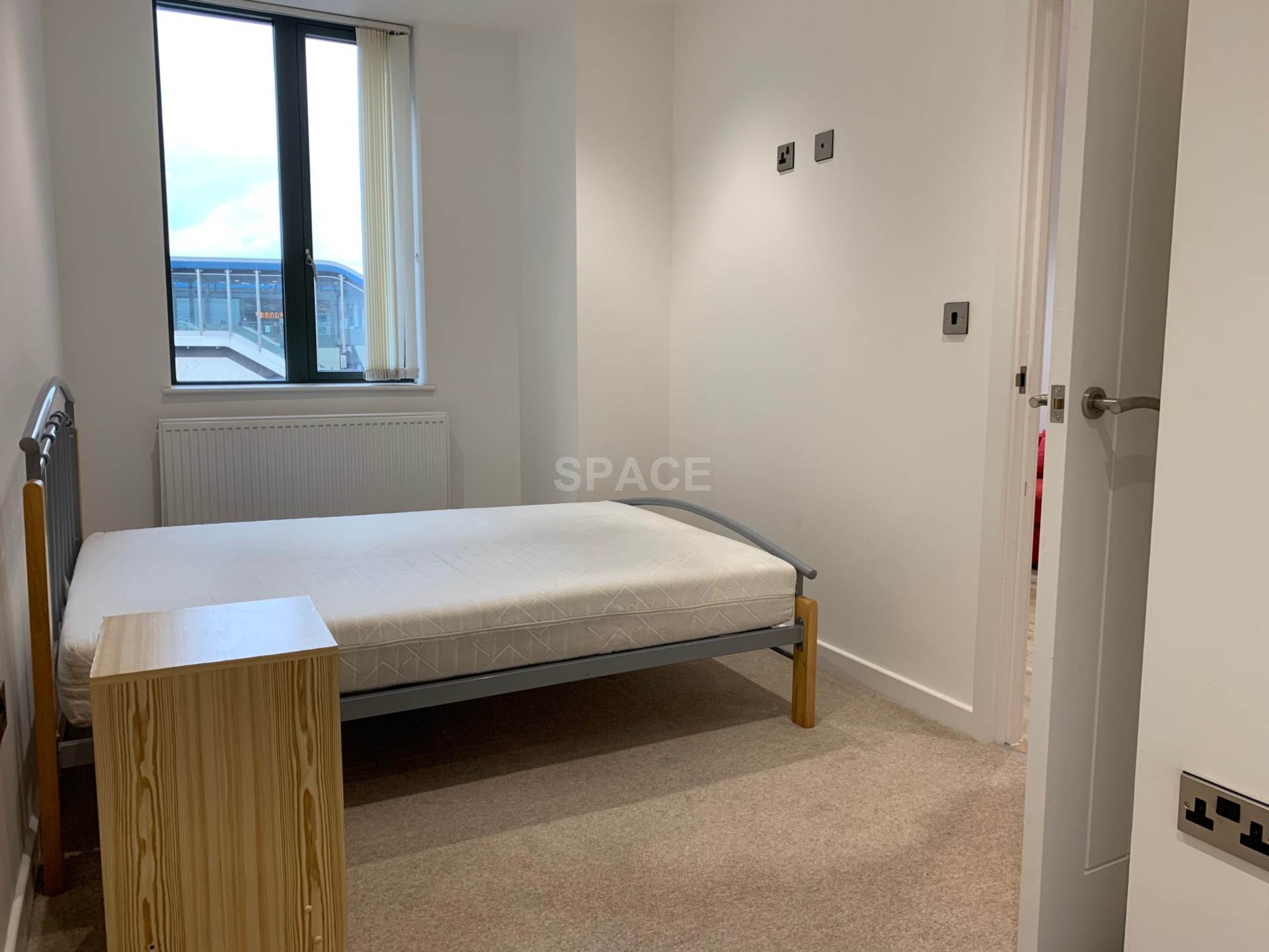 Flat Garrard Street in Reading