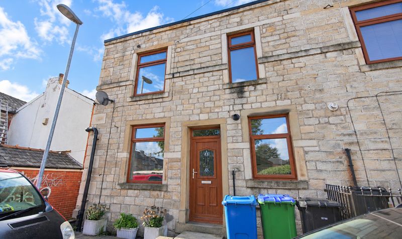 House Ashbrook Hey Lane in Rochdale