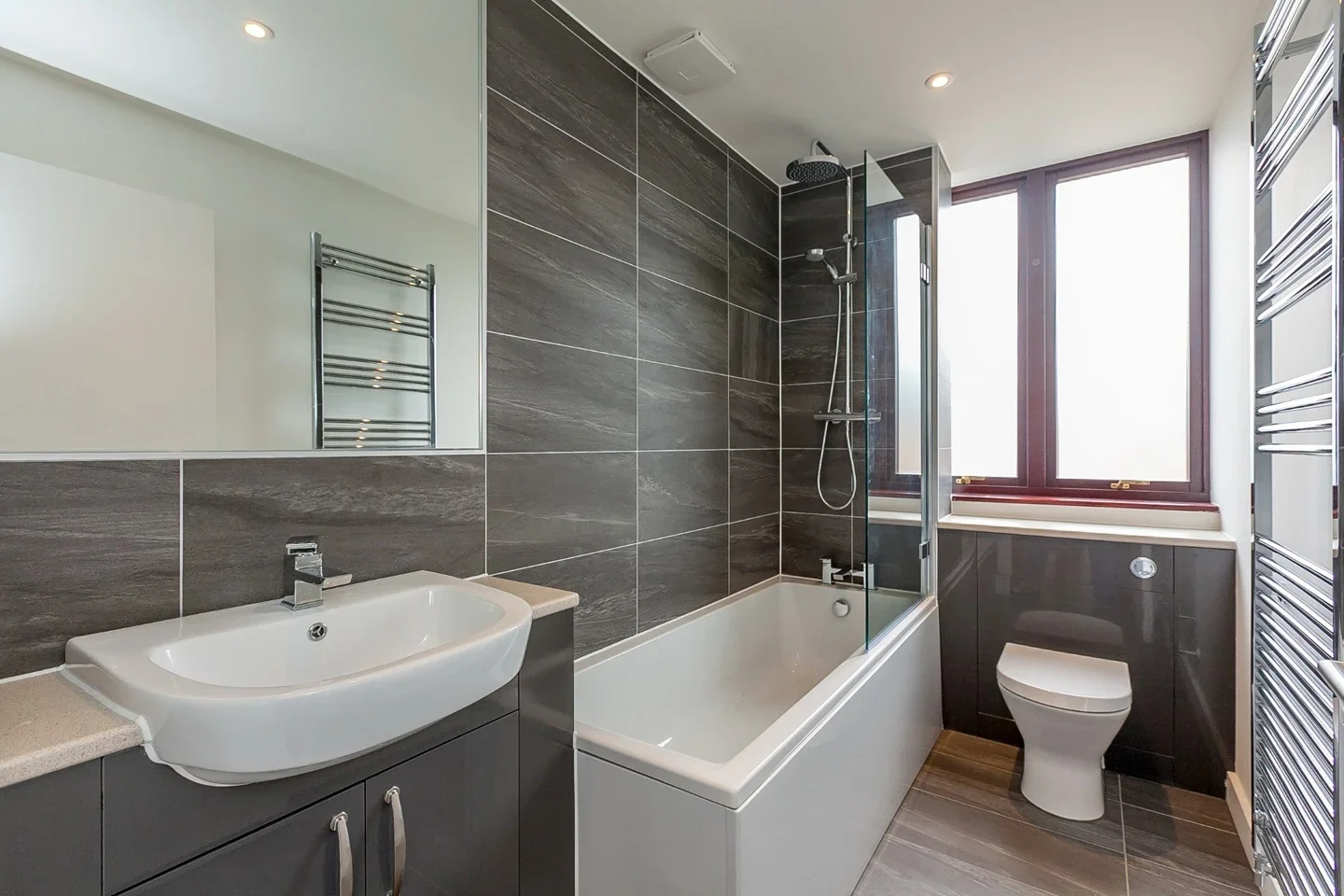Flat Hanworth Lane in Borough of Runnymede