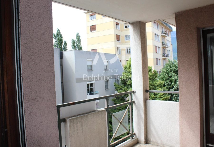Appartement Rue de Paris à Grenoble