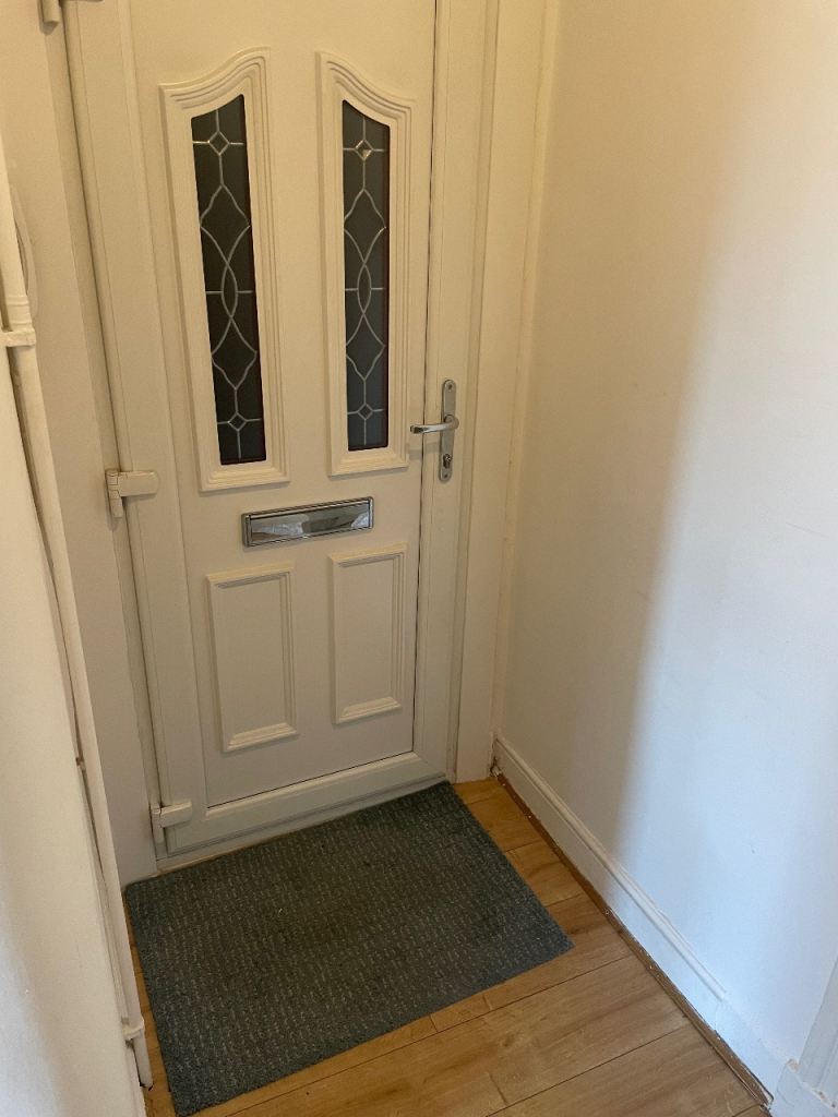 Flat Cambuslang Road in Rutherglen