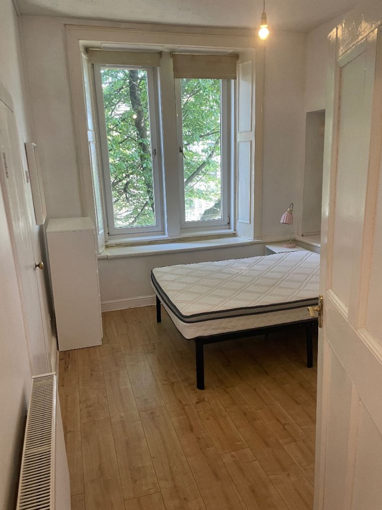 Flat Cambuslang Road in Rutherglen