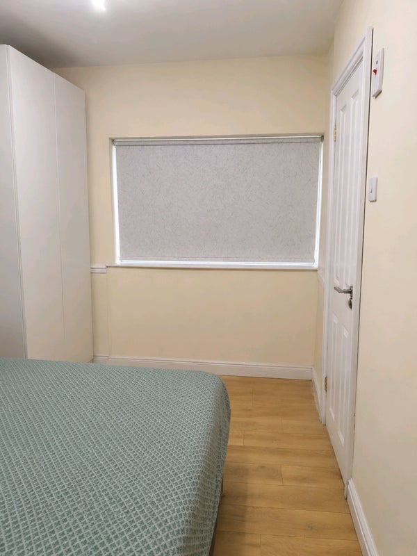 Room Trenic Drive in Leeds