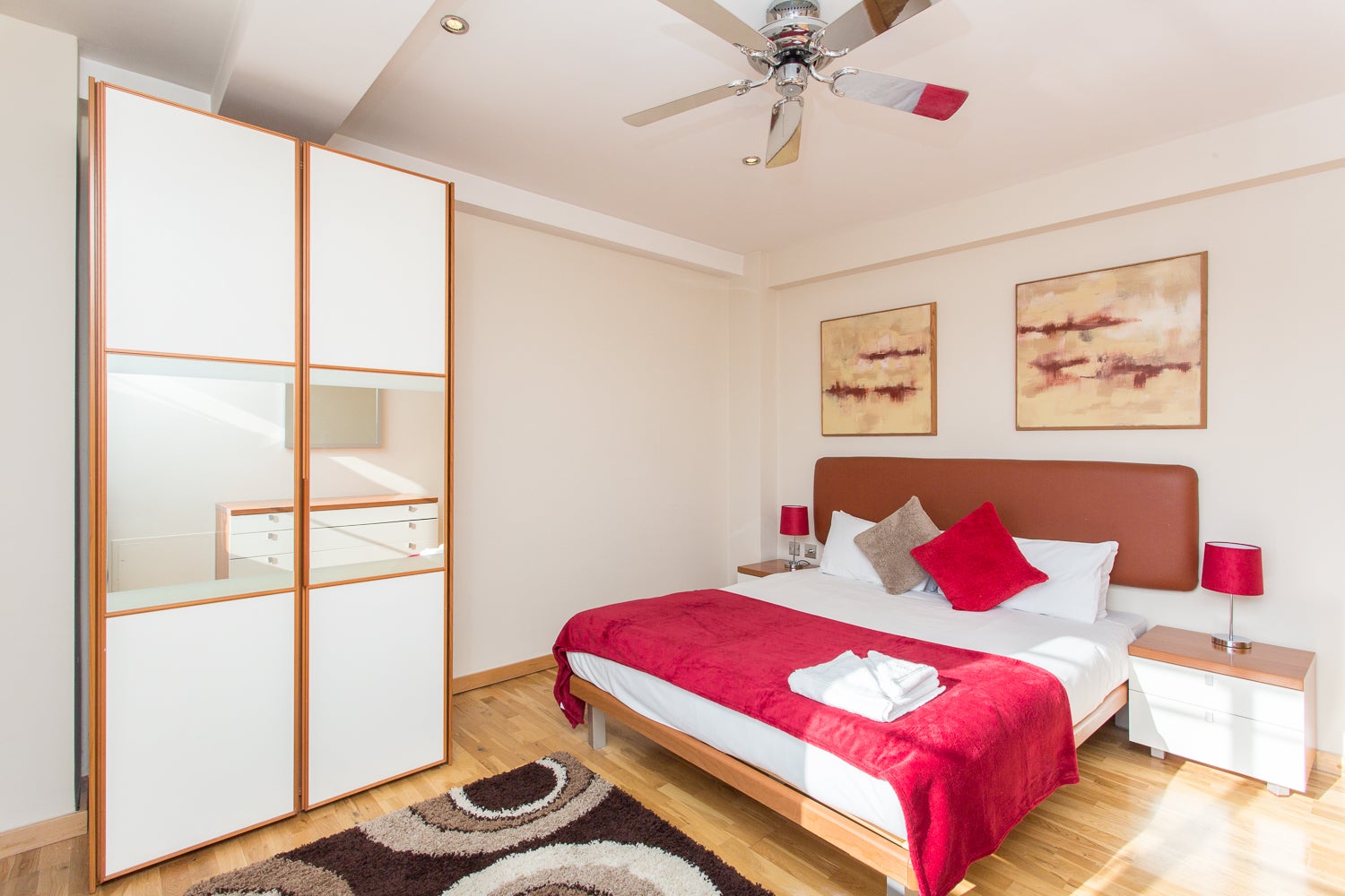 Flat Old Brompton Road in Greater London