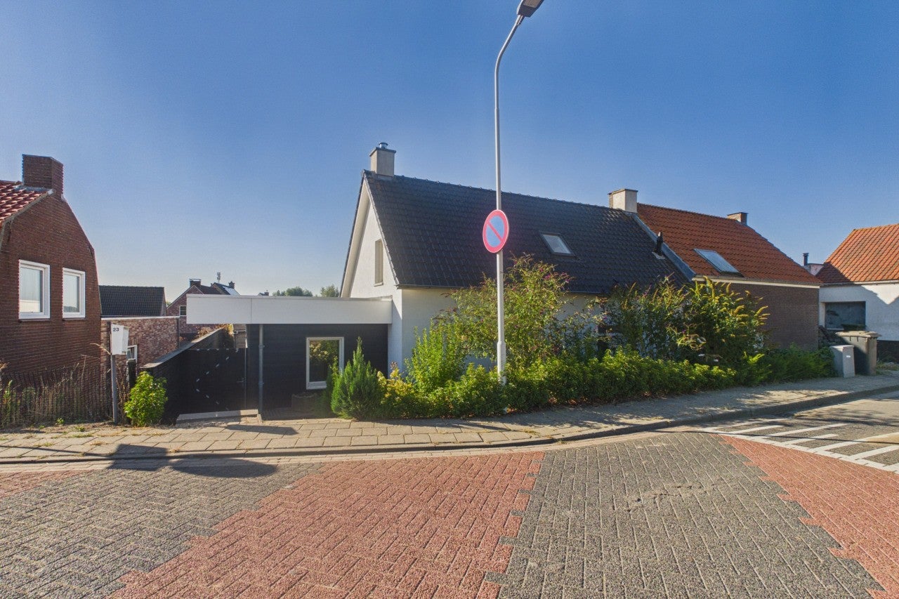 Huis Graauwsedijk 23 in Graauw