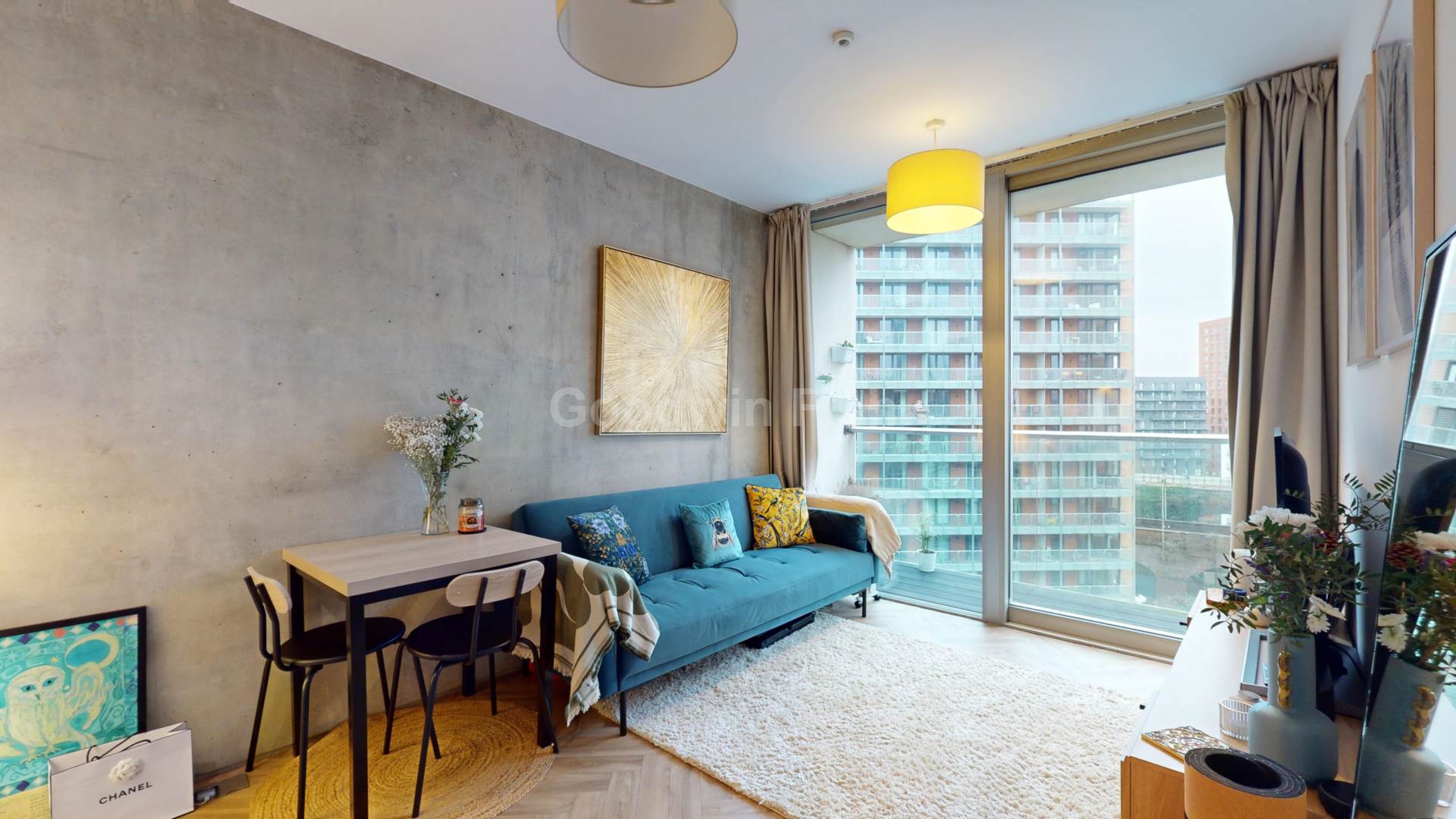 Flat Worsley Street in Manchester