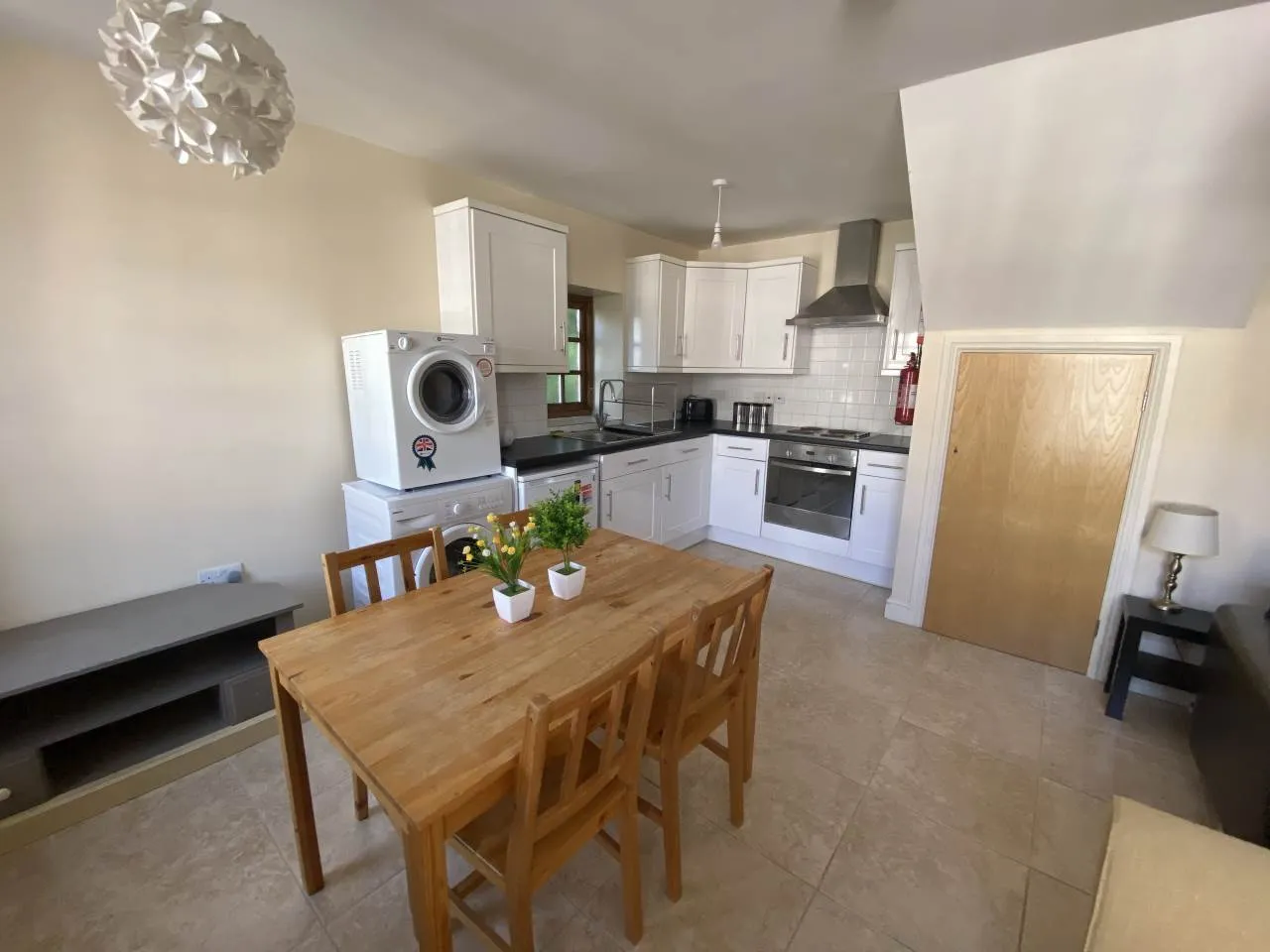 Flat Llanbadarn Road in Aberystwyth