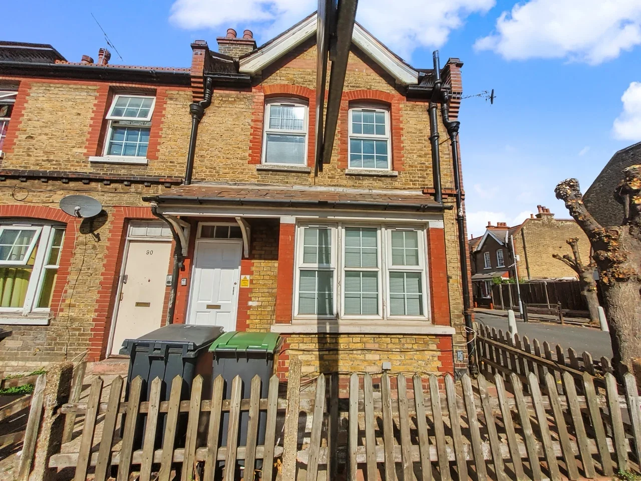 House Lordship Lane in Greater London