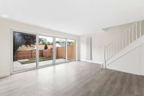 House Leacroft in Sunningdale