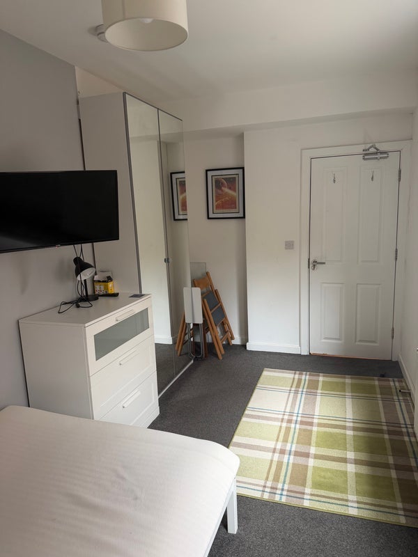 Room Cranbourne Street in South Ribble