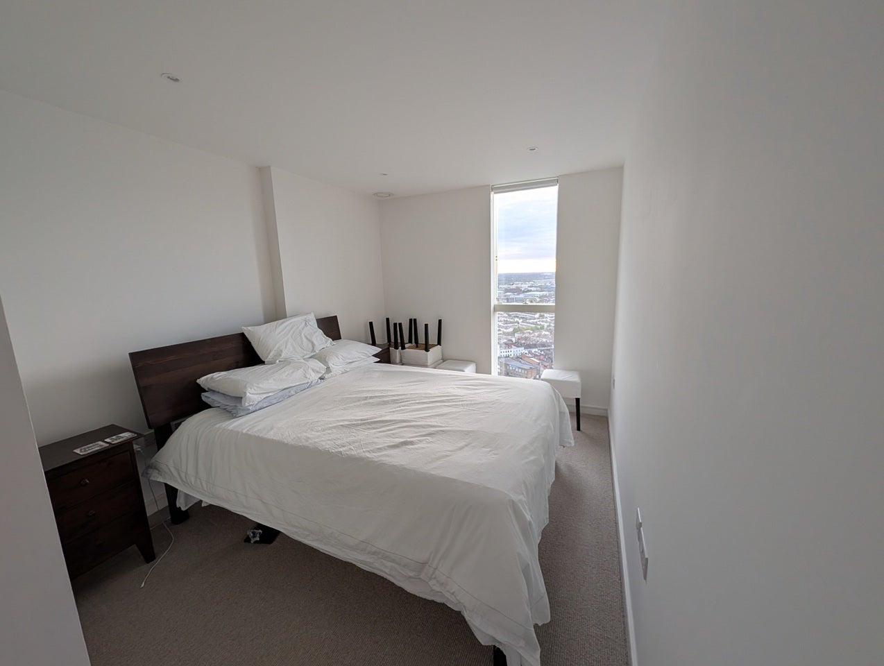 Flat Wellesley Road in Greater London