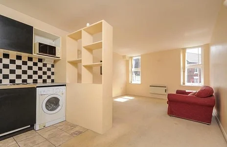 Flat Granville Place in Aylesbury