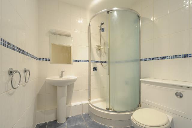 Flat Granville Place in Aylesbury