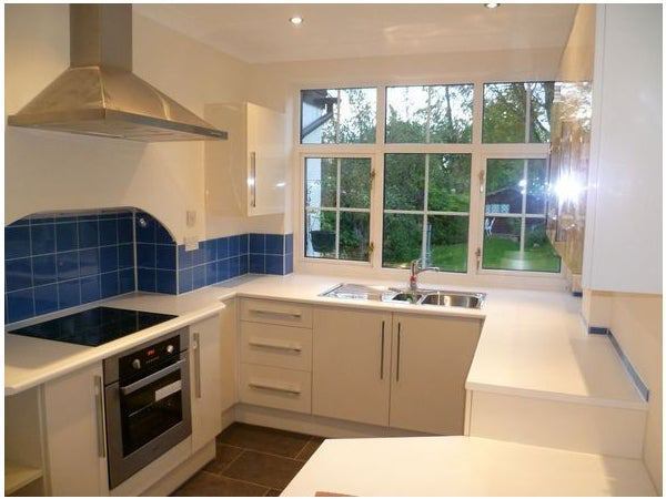 Room Wilmer Way in Greater London