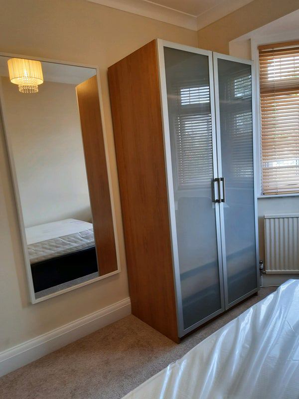 Room Wilmer Way in Greater London