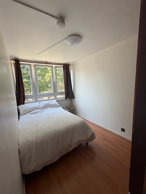 Room Graham Street in Greater London