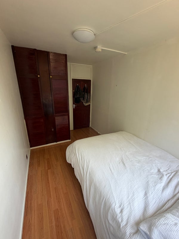 Room Graham Street in Greater London