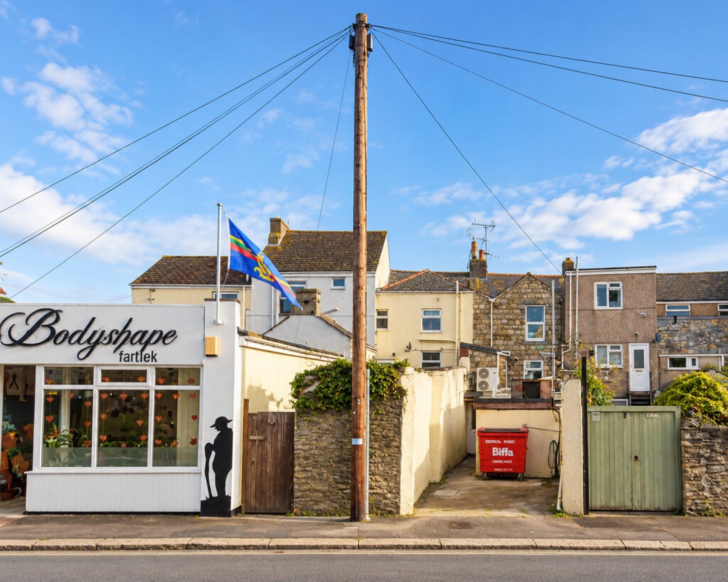Flat Rowe Street in Torpoint