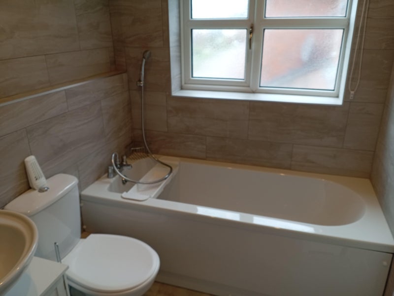 Room Emmerson Avenue in Stratford-on-Avon