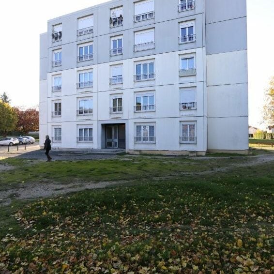 Appartement Avenue du 11 Novembre à Buzançais