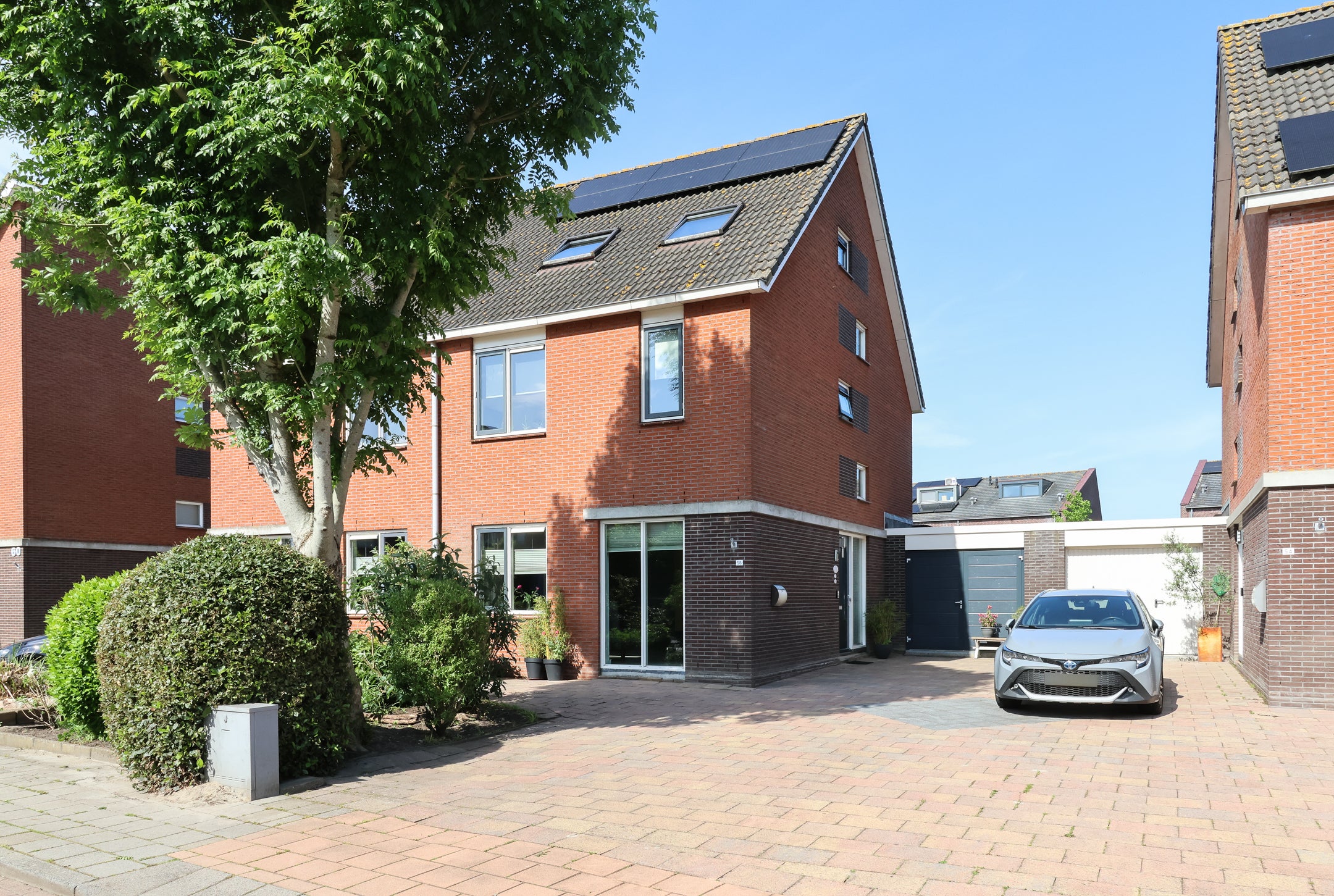 Huis Dagpauwoog 56 in Sneek