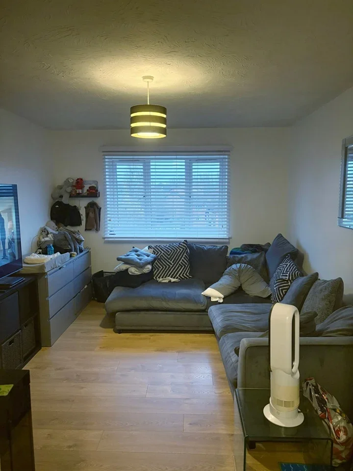 Flat Cumberland Place in Greater London