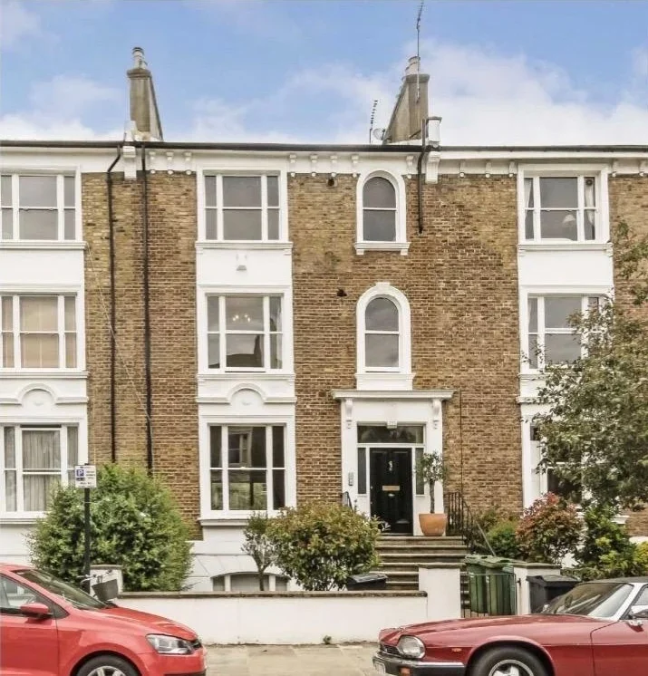 Flat Dartmouth Park Road in Greater London