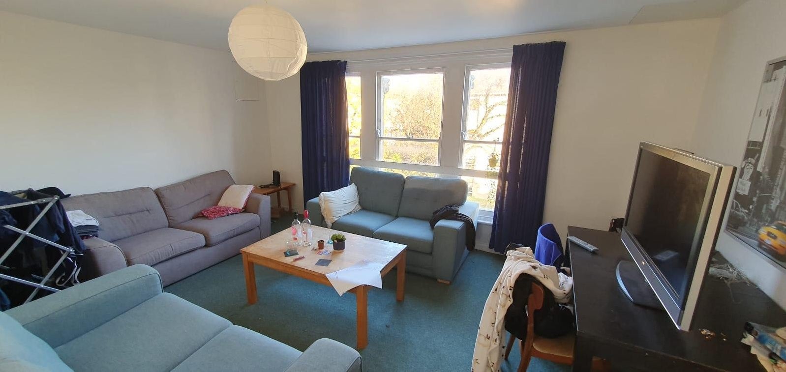 Room Hurle Road in Bristol
